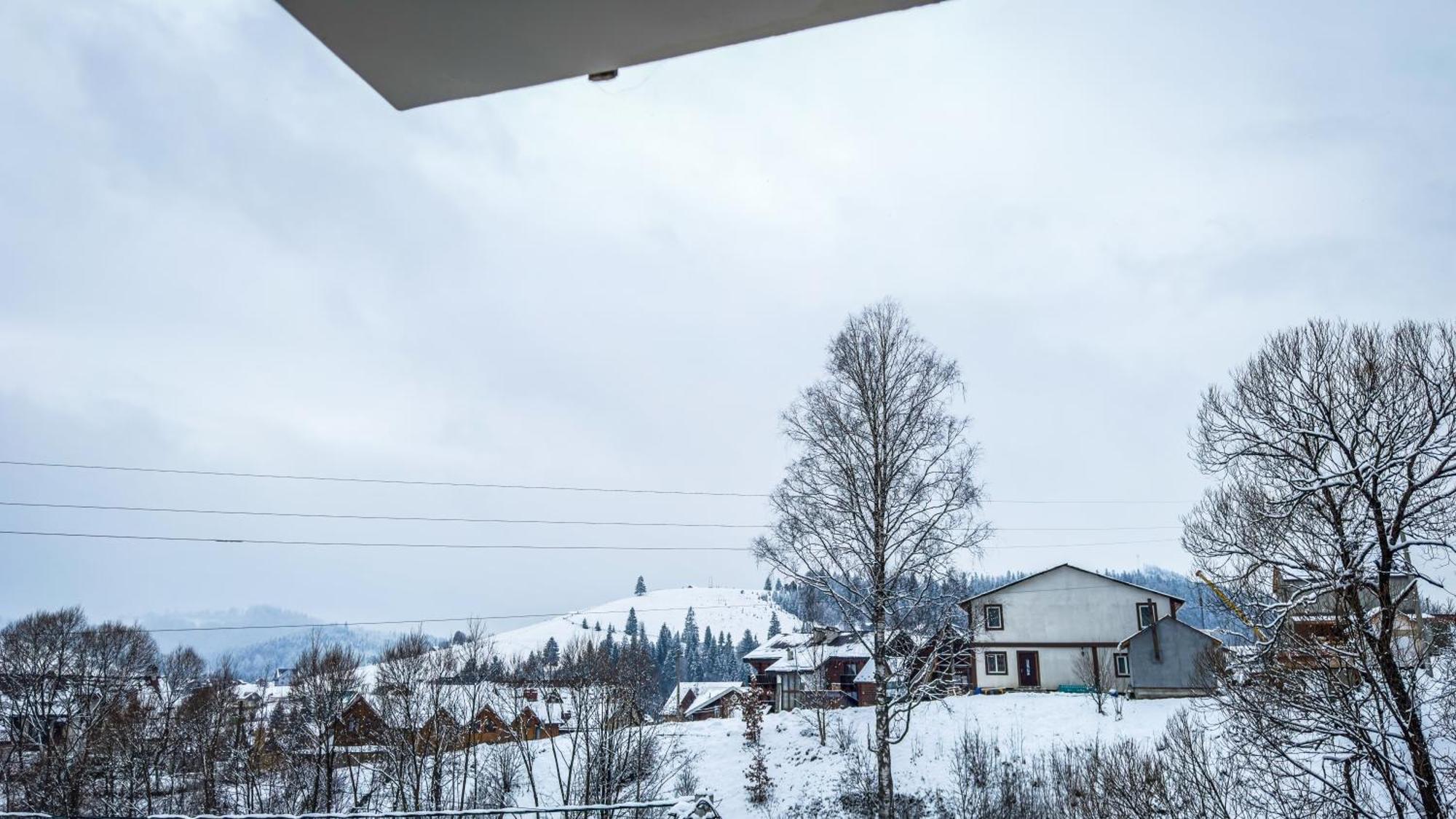 Lion Hotell Bukovel Rom bilde